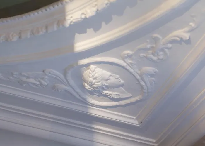 & Saint-jacques Hotell