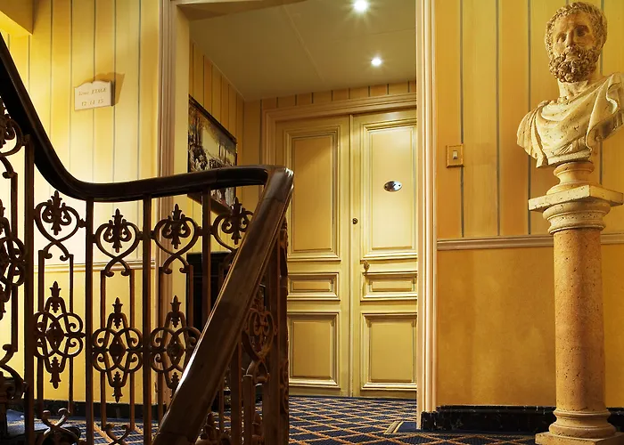 Hotell & Saint-jacques Paris