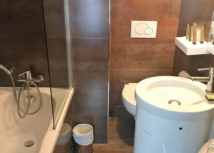 Hotell & Saint-jacques 4*