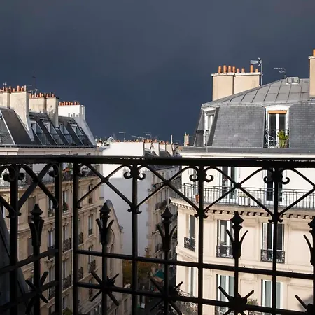 & Saint-jacques Paris