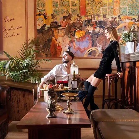 Hotel & Saint-jacques Paris