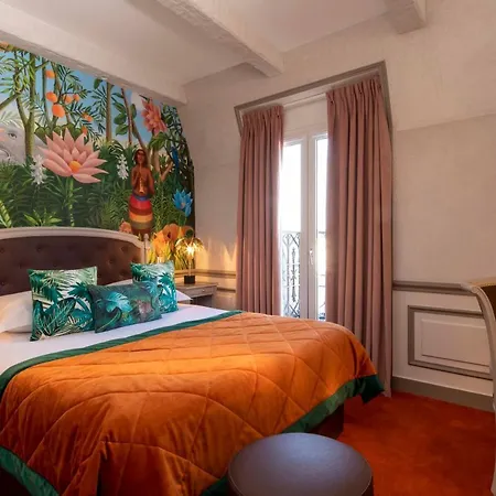 Hotel & Saint-jacques