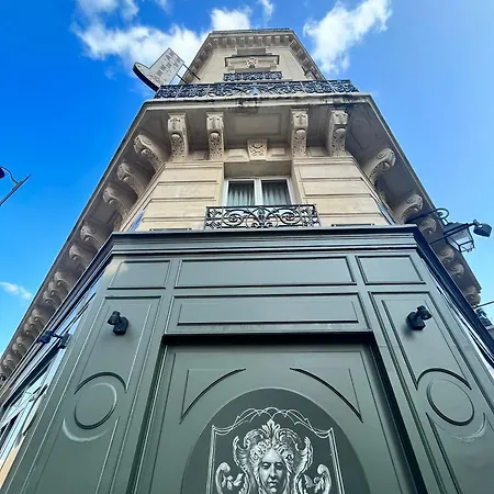 & Saint-jacques Hotel 4*
