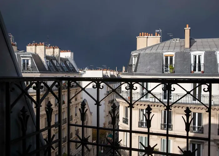 & Saint-jacques Paris