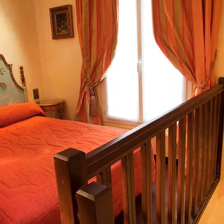 & Saint-jacques Hotel Paris