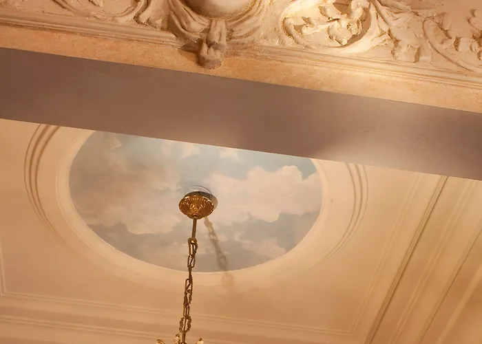 Hotel & Saint-jacques Paris