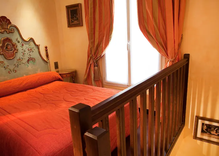 & Saint-jacques Hotel Paris